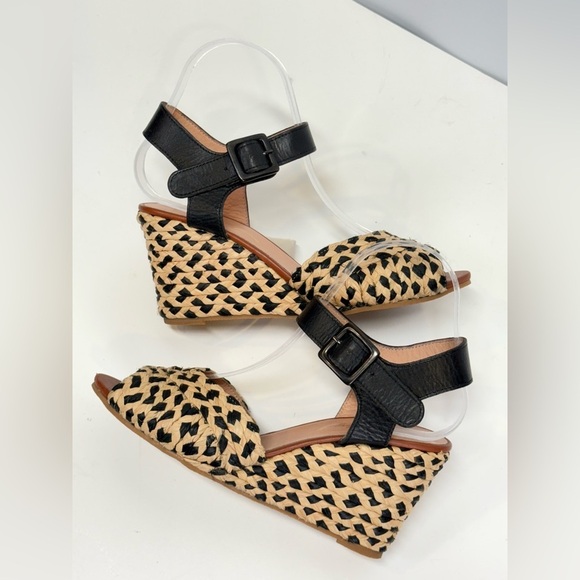 Robert Clergerie Black and Tan Wedge rattan Sandals with Ankle Strap size 8 - Picture 6 of 8